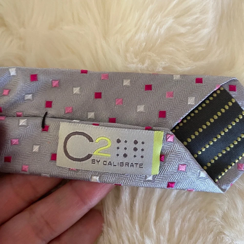 C2 by calibrate boys tie